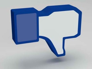 Facebook crashes